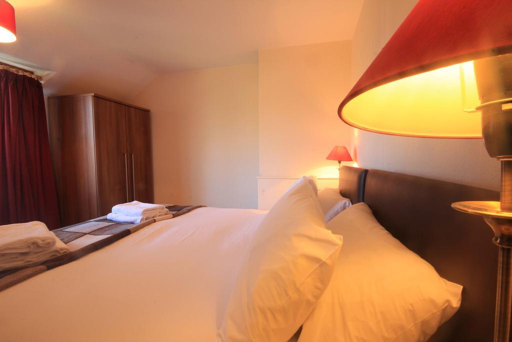 Sheneval Apartment Inverness Ngoại thất bức ảnh